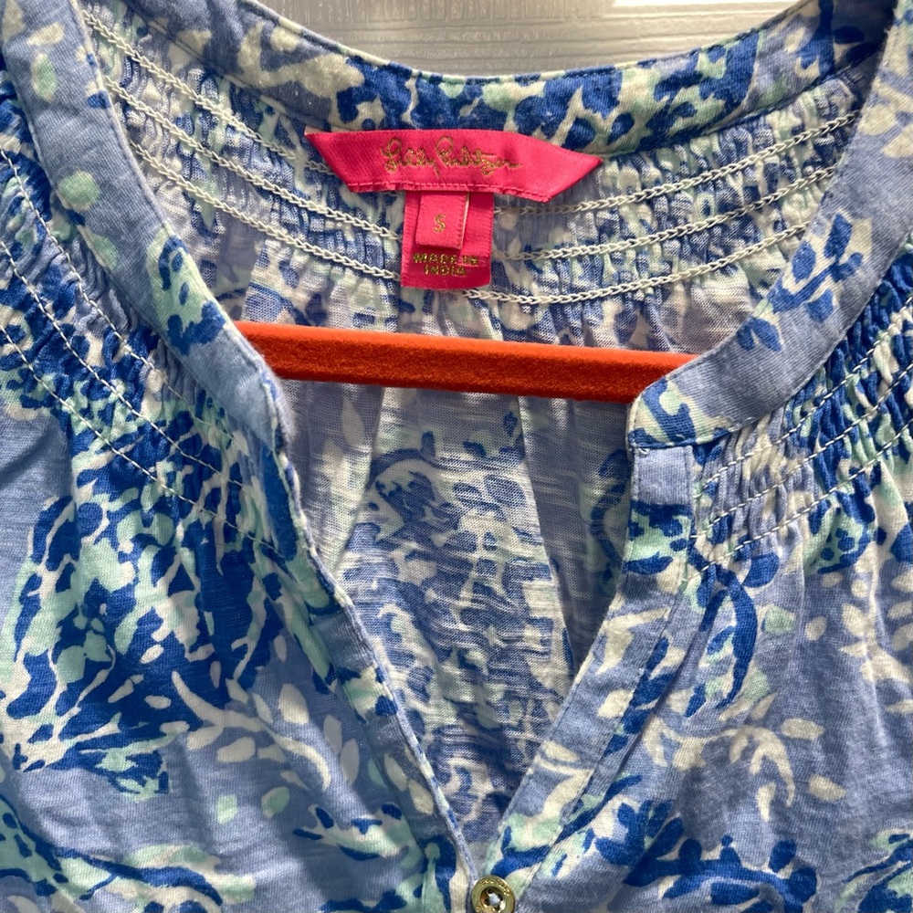 Lilly Pulitzer Essie Top - Picture 3 of 4